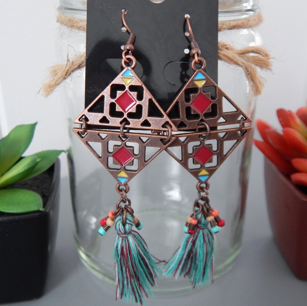 NWT Boho Ethnic Tassel Earrings